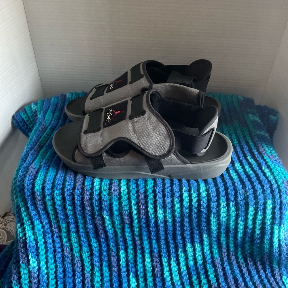 Jordan Slide Sandals - Gray And Black View 4
